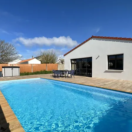 Maison 6 Avec Piscine Chauffee A St-hilaire Feriehus *