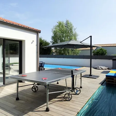 Maison 6 Avec Piscine Chauffee A St-hilaire