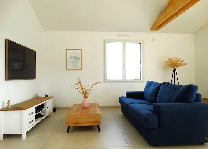 Сasa de vacaciones Maison 6 Avec Piscine Chauffée à St-hilaire *